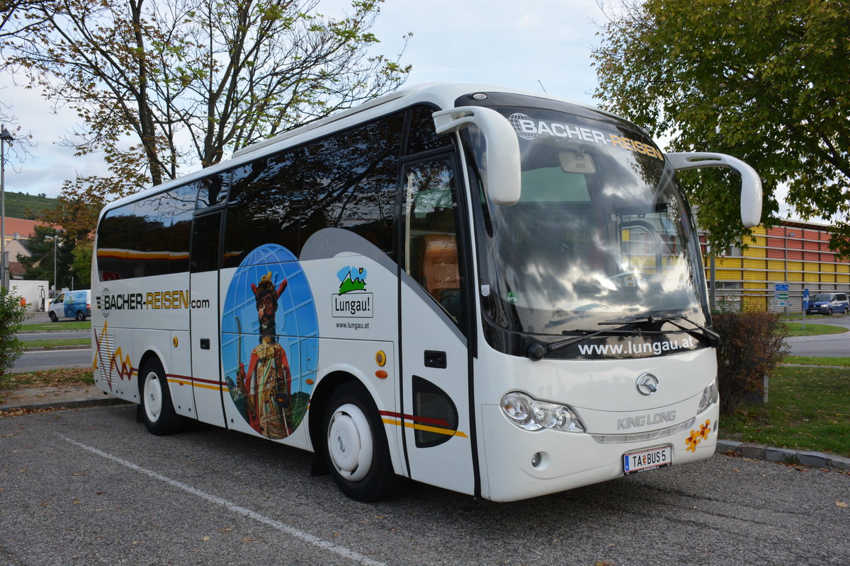 King Long von Bacher Reisen aus sterreich in Krems gesehen.