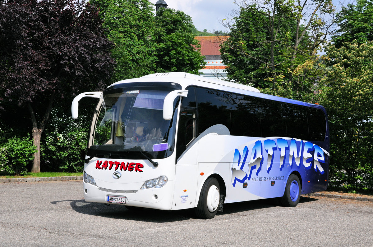 King Long von Kattner Reisen aus Niedersterreich in Krems unterwegs.