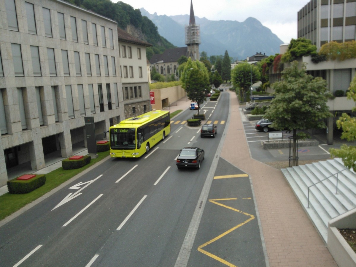 LBA-Mercedes Citaro Baujahr 2011 in Vaduz,Post am 30.8.13