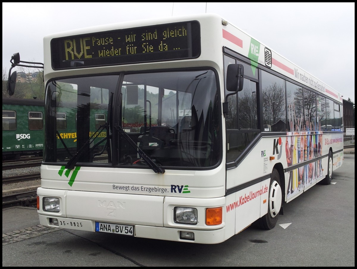 MAN EL 202 vom Regionalverkehr Erzgebirge in Oberwiesenthal.