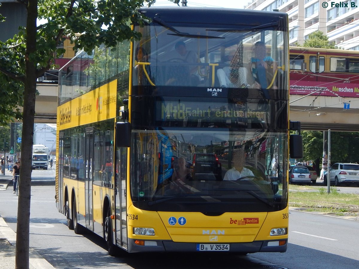 MAN Lion's City DD der BVG in Berlin. 