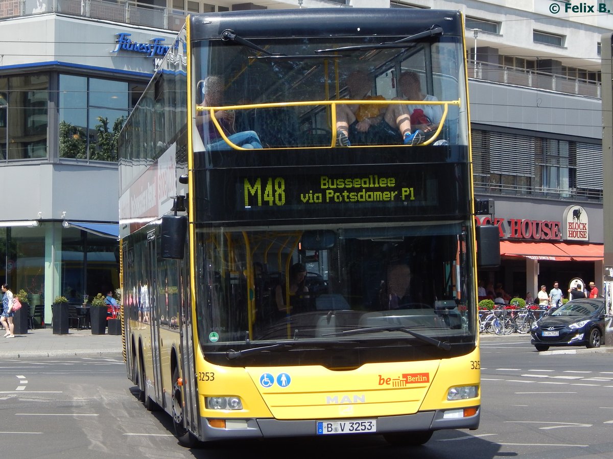 MAN Lion's City DD der BVG in Berlin. 