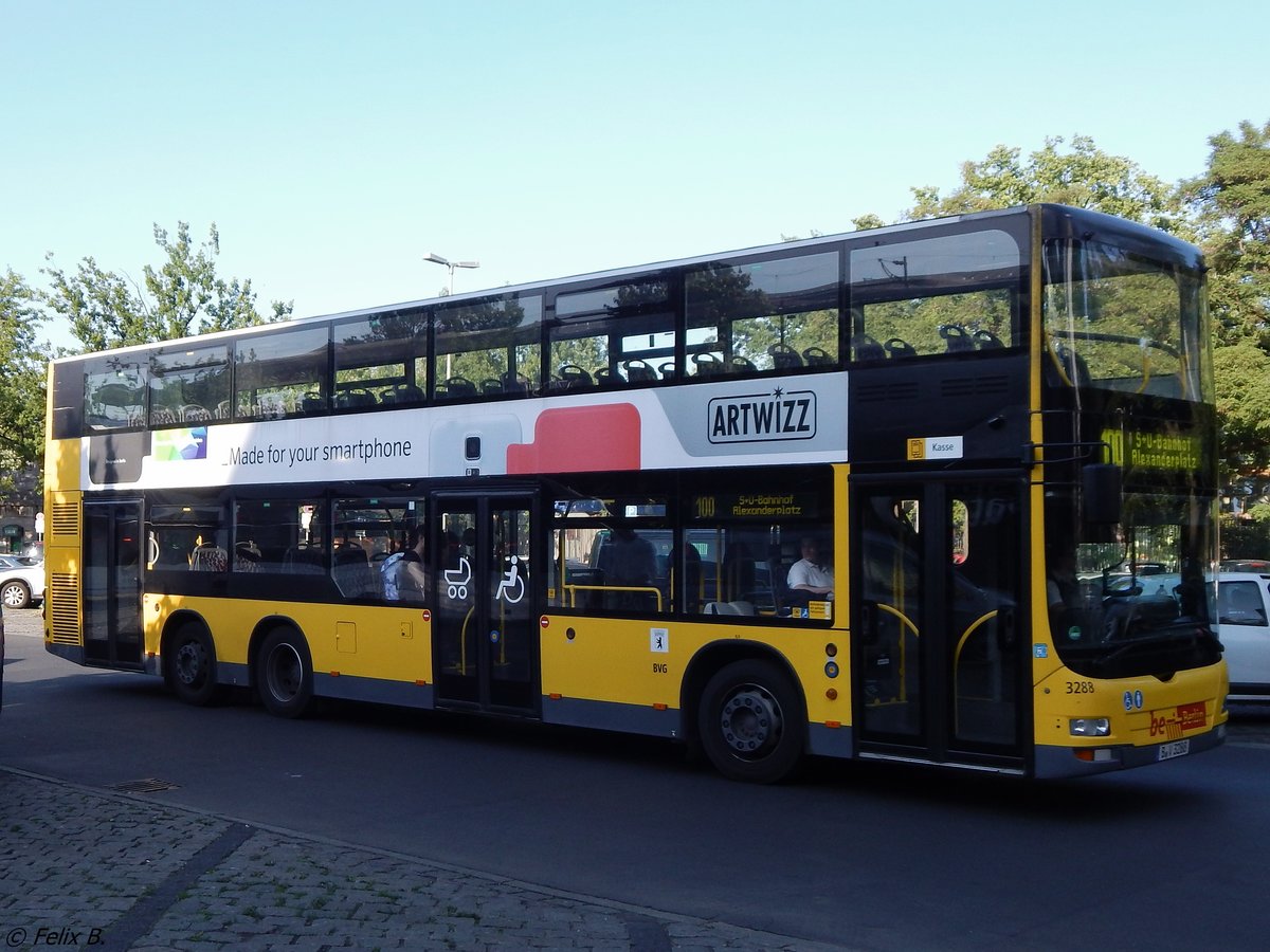 MAN Lion's City DD der BVG in Berlin.