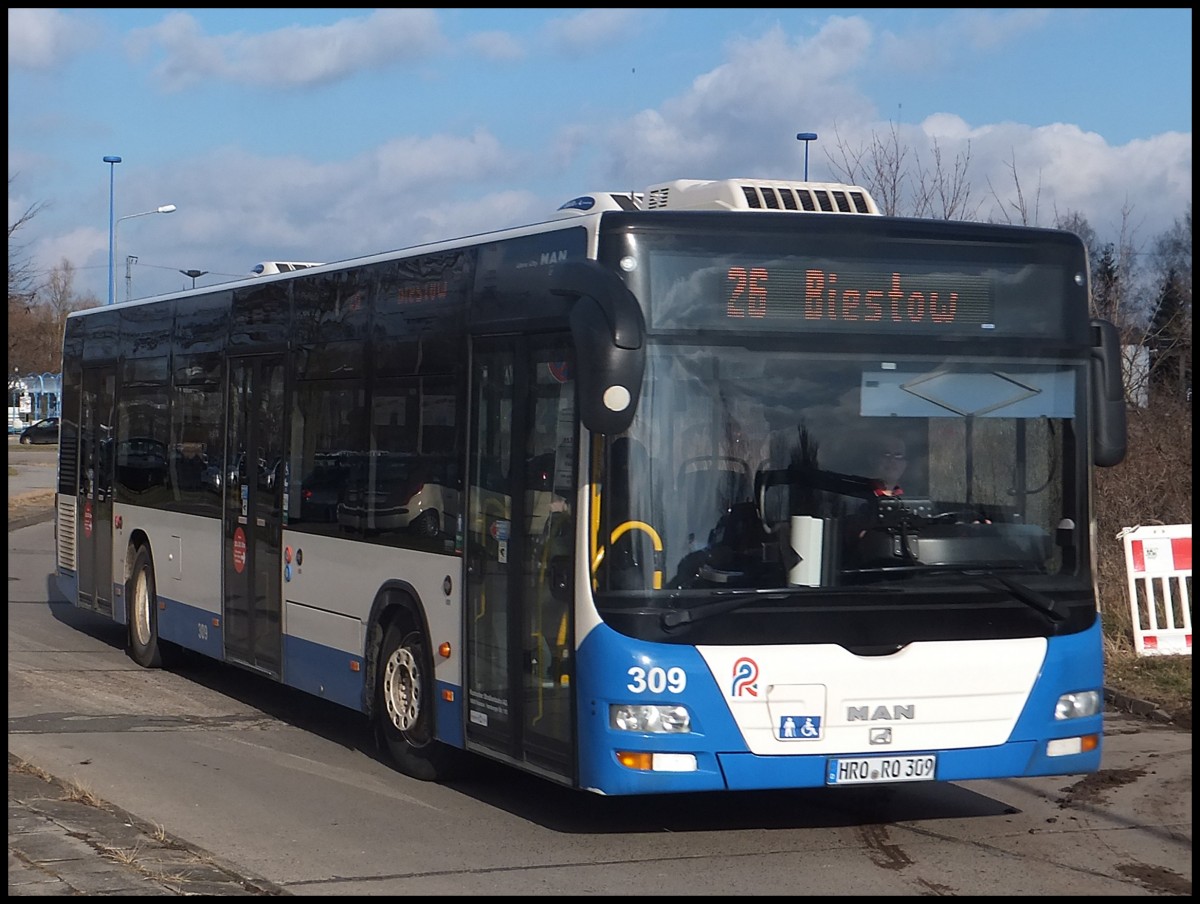 MAN Lion's City der Rostocker Straenbahn AG in Rostock.