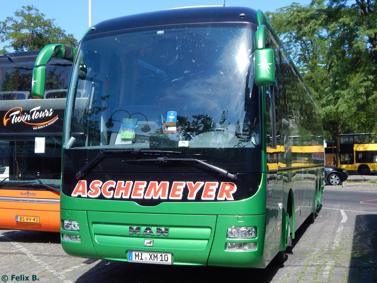 MAN Lion's Coach von Aschemeyer aus Deutschland in Berlin.