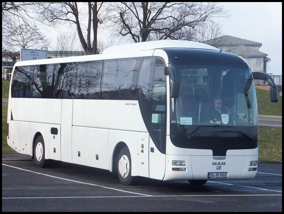 MAN Lion's Coach aus Deutschland in Rostock.