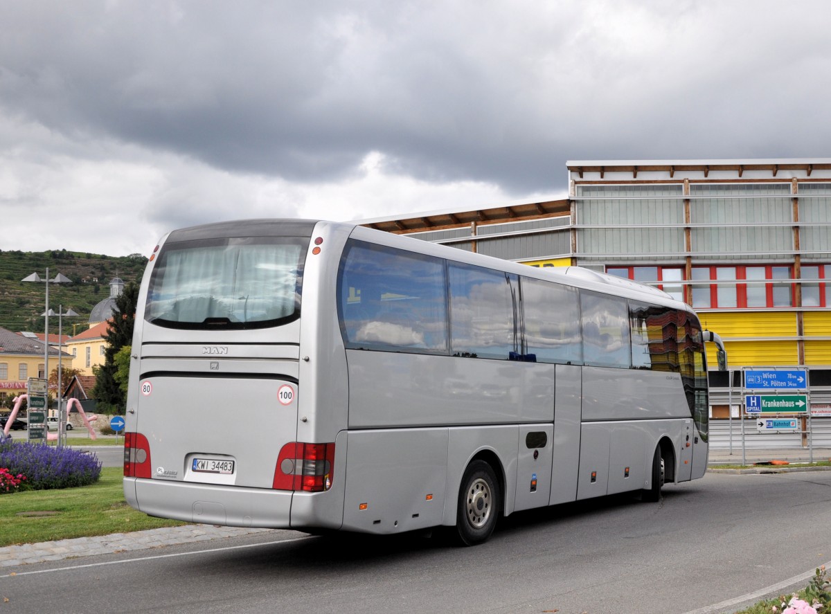 MAN LION`s Coach aus Polen im September 2013 in  Krems gesehen.