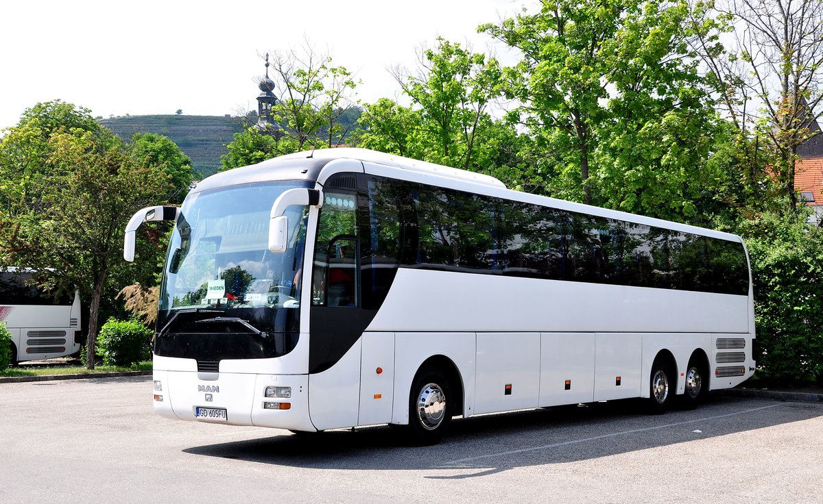 MAN Lions Coach aus Polen in Krems gesehen.