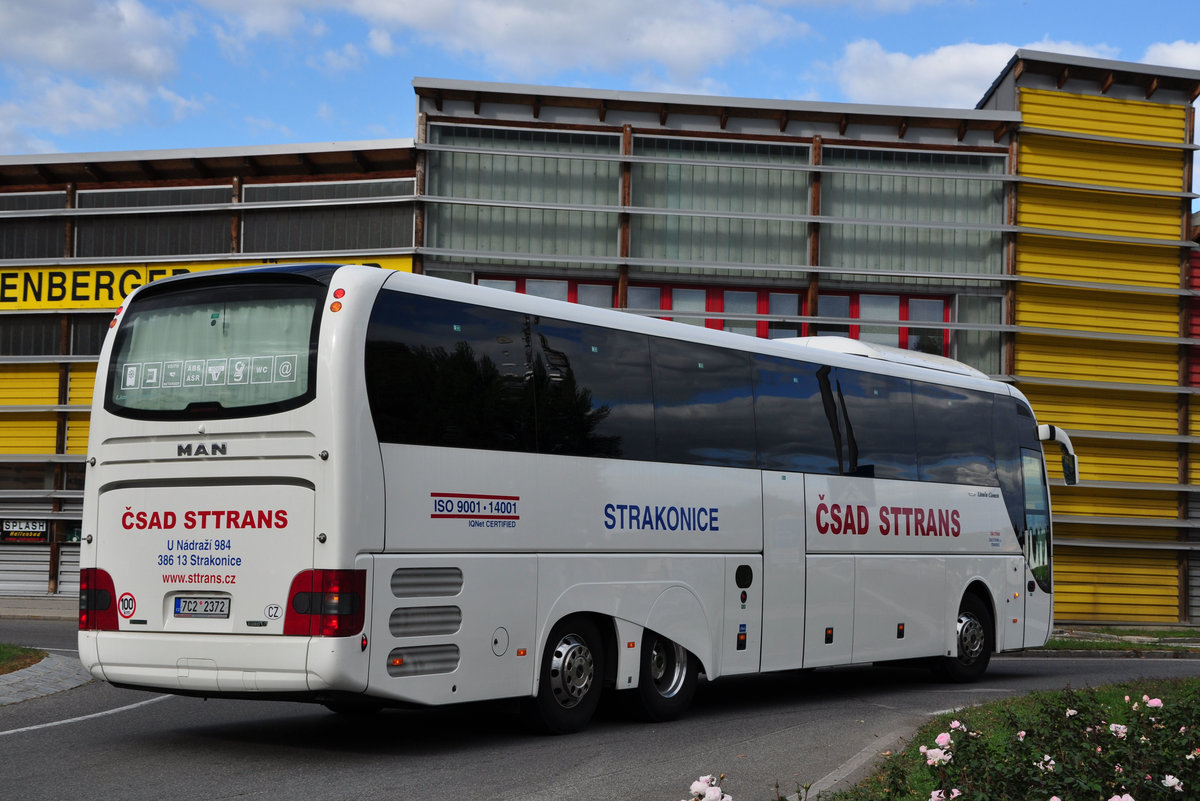 MAN Lions Coach von Csad Sttrans aus der CZ in Krems unterwegs.