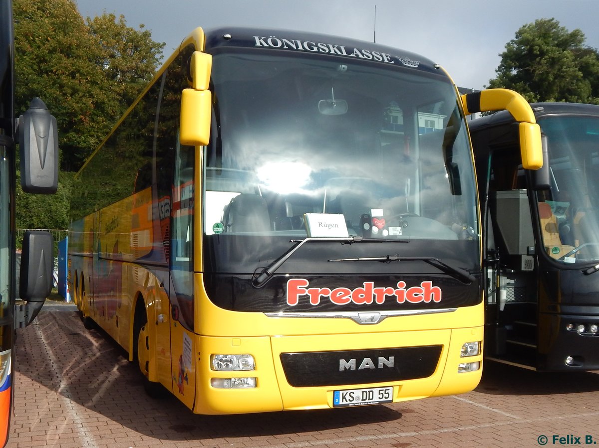 MAN Lion's Coach von Fredrich aus Deutschland im Stadthafen Sassnitz.