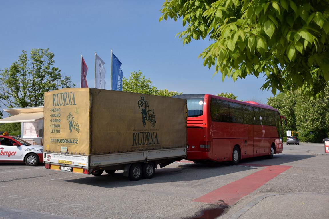 MAN Lion`s Coach von GRANDE S.R.O. aus der CZ in Krems.