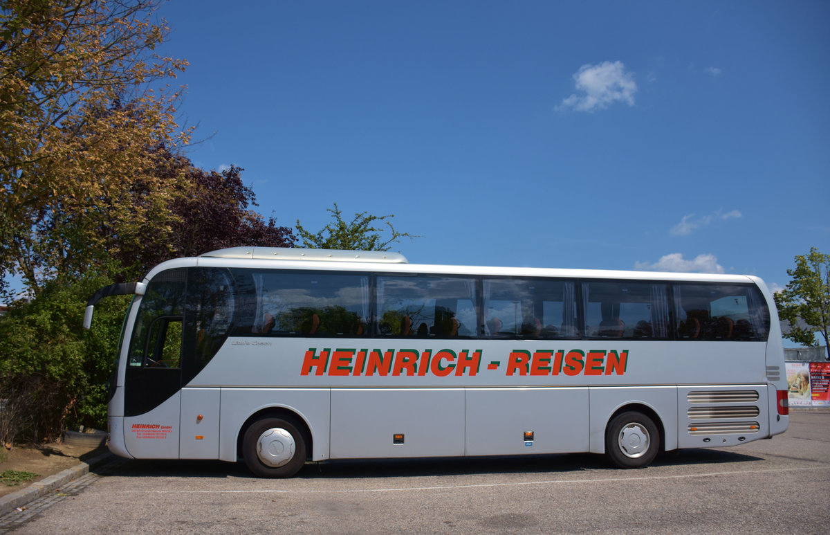 MAN Lion`s Coach von Heinrich Reisen aus der BRD 2017 in Krems.