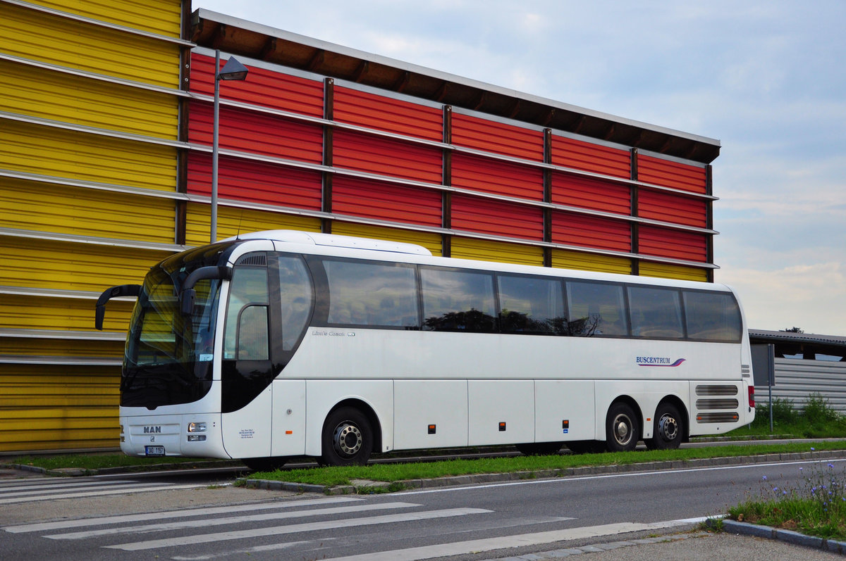 MAN Lions Coach von Ing. Petr Volf aus der CZ in Krems gesehen.