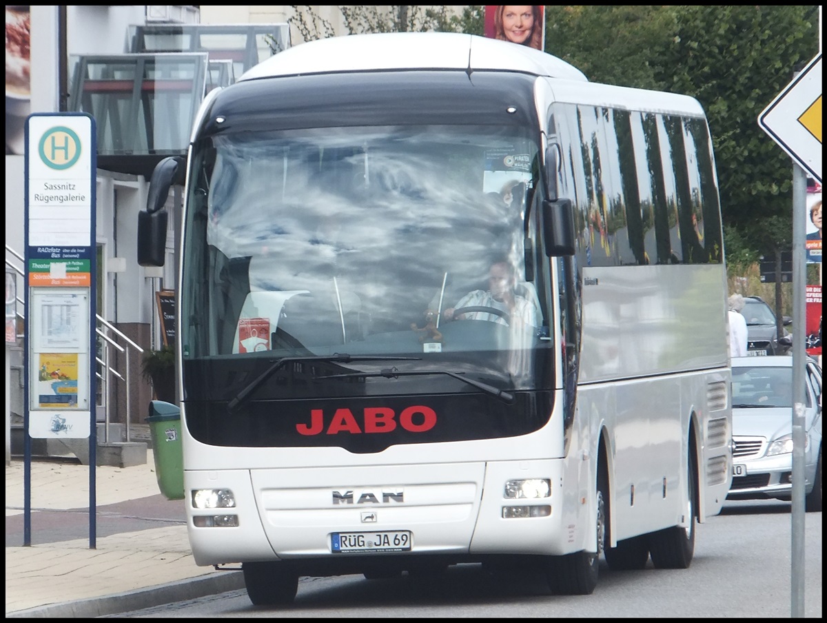 MAN Lion's Coach von Jabo aus Deutschland in Sassnitz.