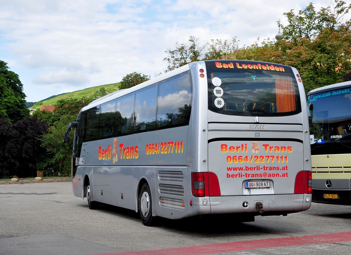 MAN Lions Coach von Johann Berlesreiter aus sterreich in Krems.