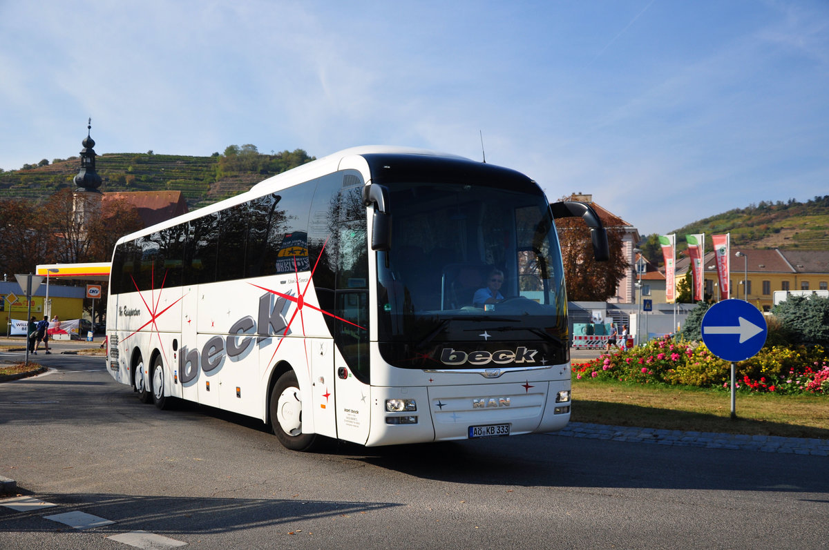 MAN Lion`s Coach von Karl Beck Reisen aus der BRD in Krems.