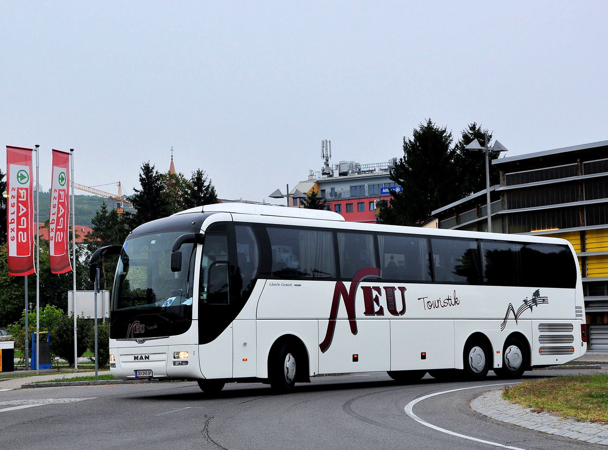 MAN Lions Coach von Neu Reisen aus sterreich in Krems gesehen.