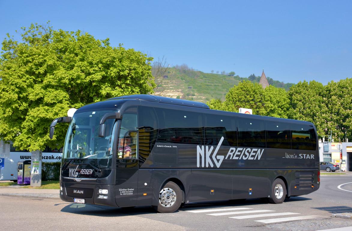 MAN Lion`s Coach von NKG Reisen aus sterreich in Krems.