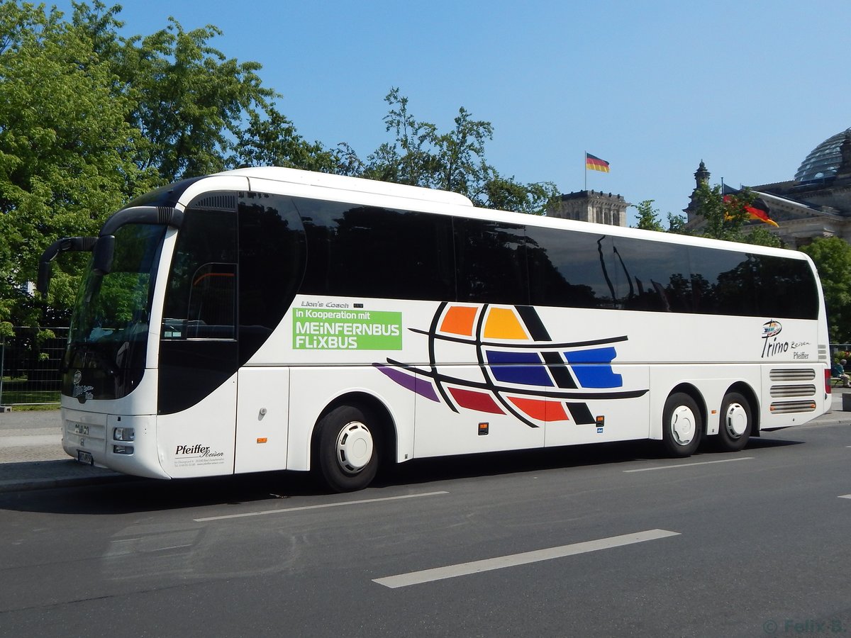 MAN Lion's Coach von Pfeiffer Reisen aus Deutschland in Berlin.