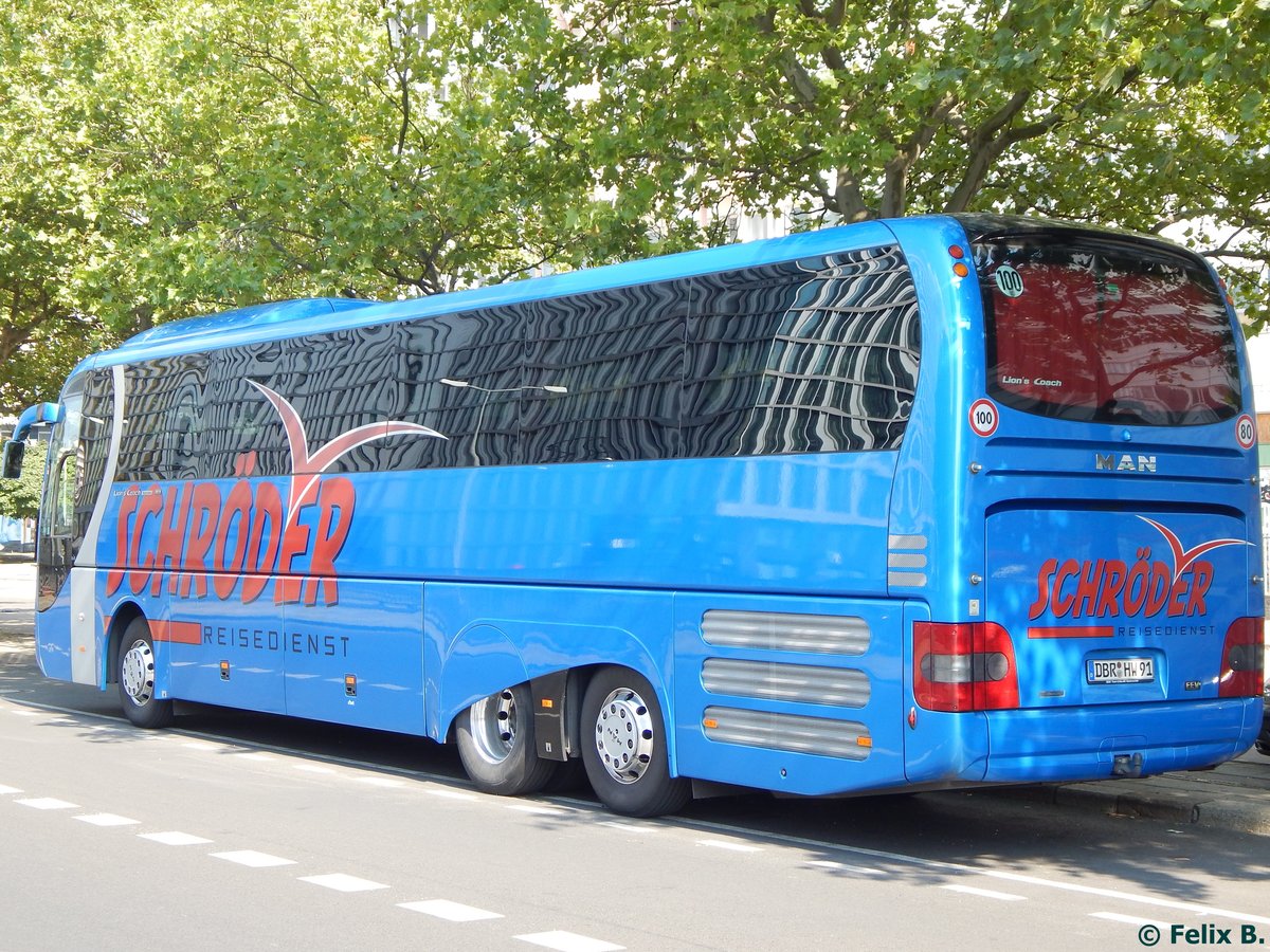 MAN Lion's Coach Supreme von Reisedienst Schröder aus Deutschland in Berlin.