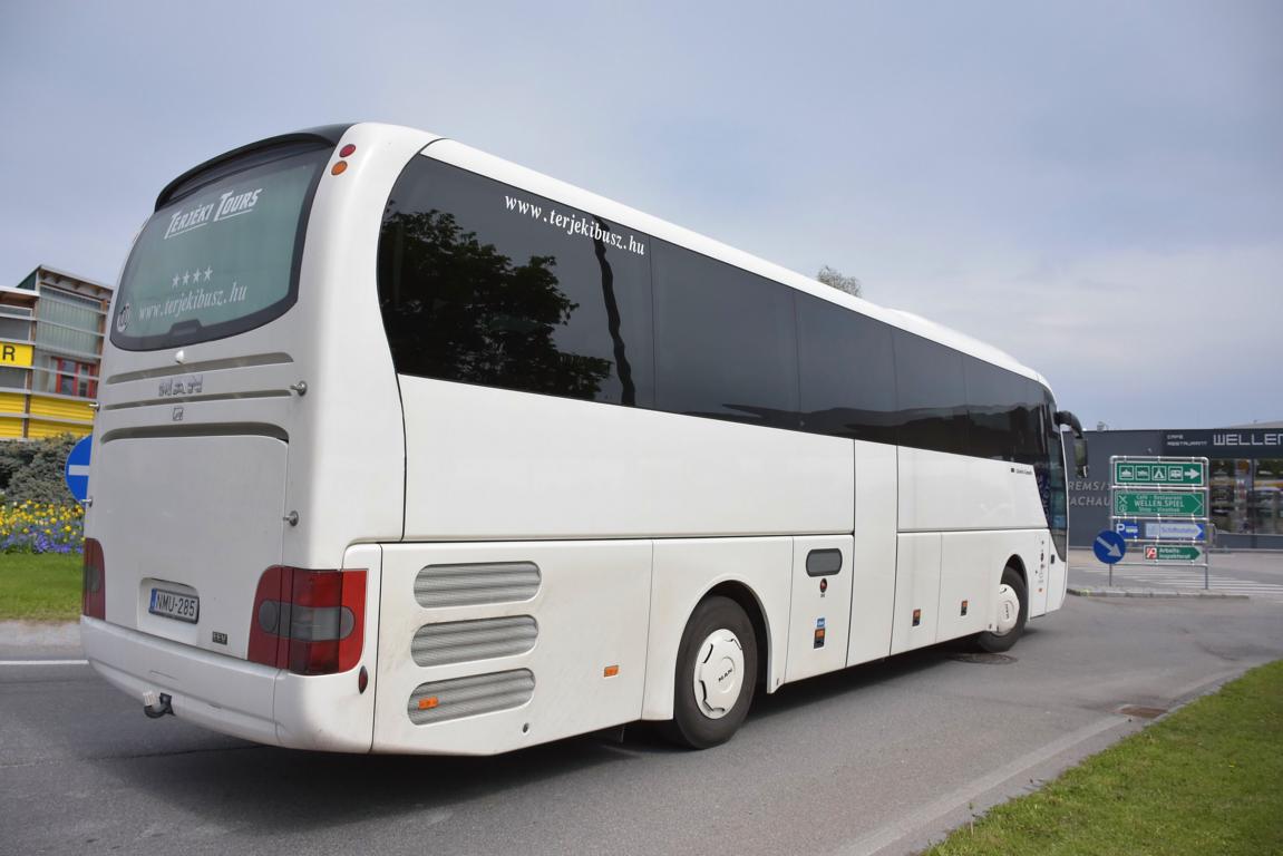 MAN Lion`s Coach von Terjeki Tours aus Ungarn in Krems.