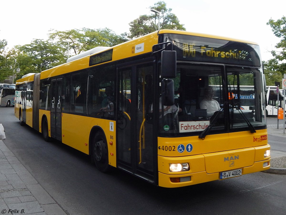 MAN Niederflurbus 2. Generation der BVG in Berlin.