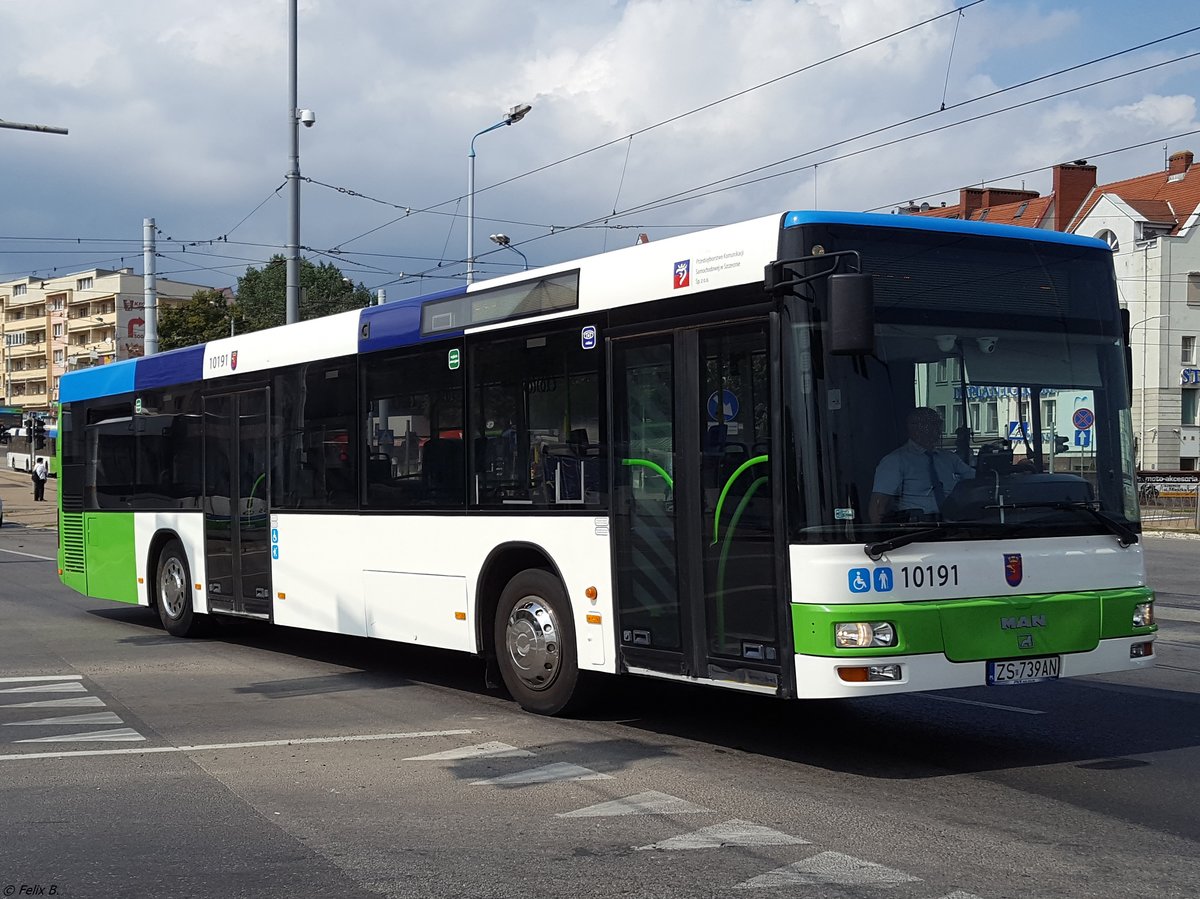 MAN Niederflurbus 2. Generation von PKS Szczecin aus Polen in Stettin.