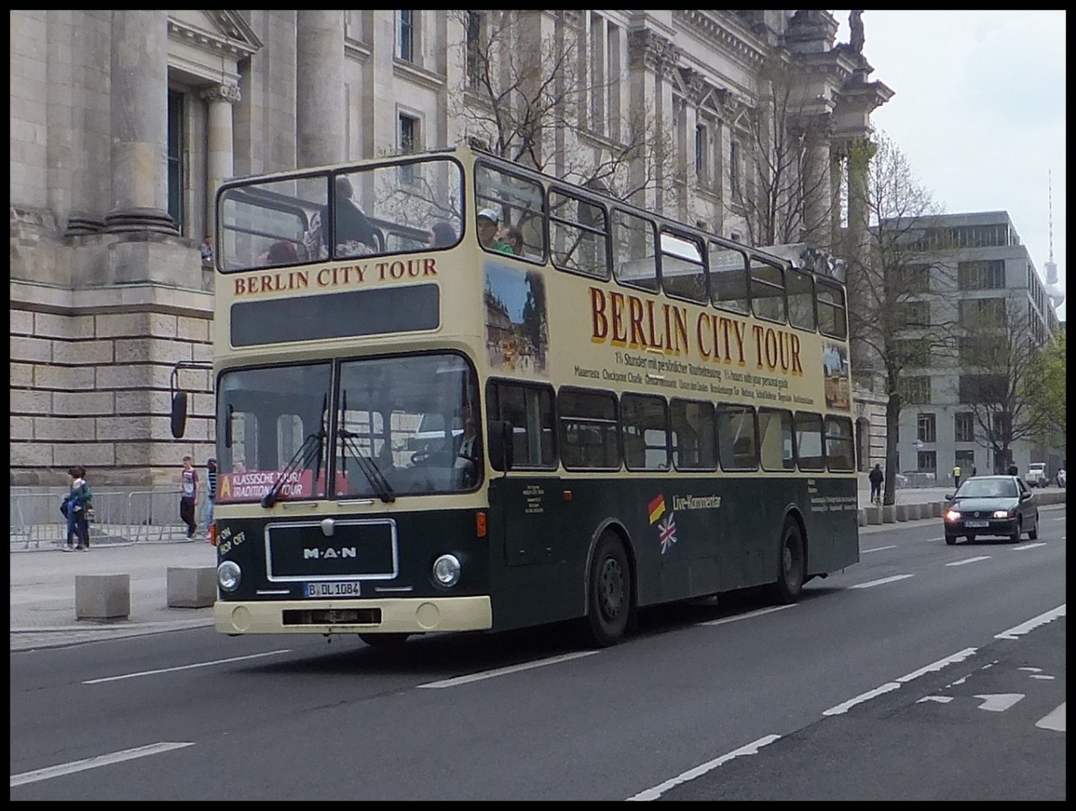 MAN SD 200 vom Sightseeing Berlin in Berlin.