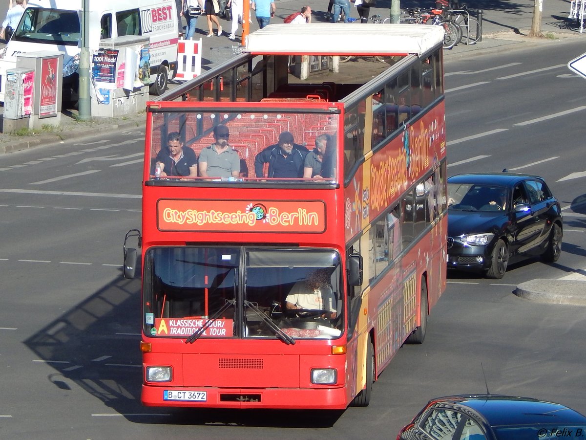 MAN SD 202 von Berlin City Tour in Berlin. 