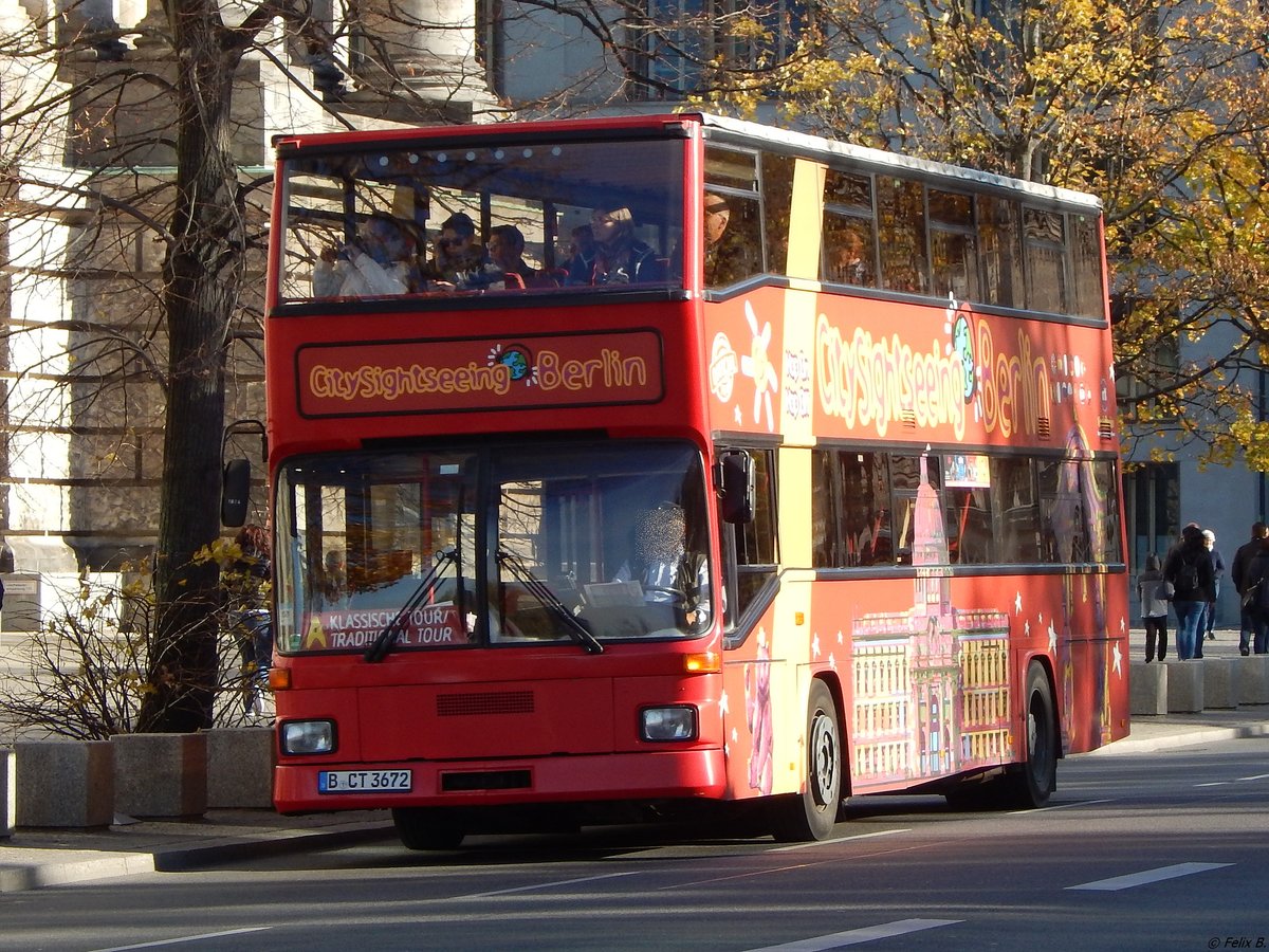 MAN SD 202 von Berlin City Tour in Berlin. 