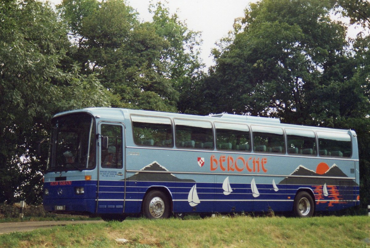 (MD078) - Aus dem Archiv: Broche, St-Aubin - NE 790 - Mercedes im August 1989