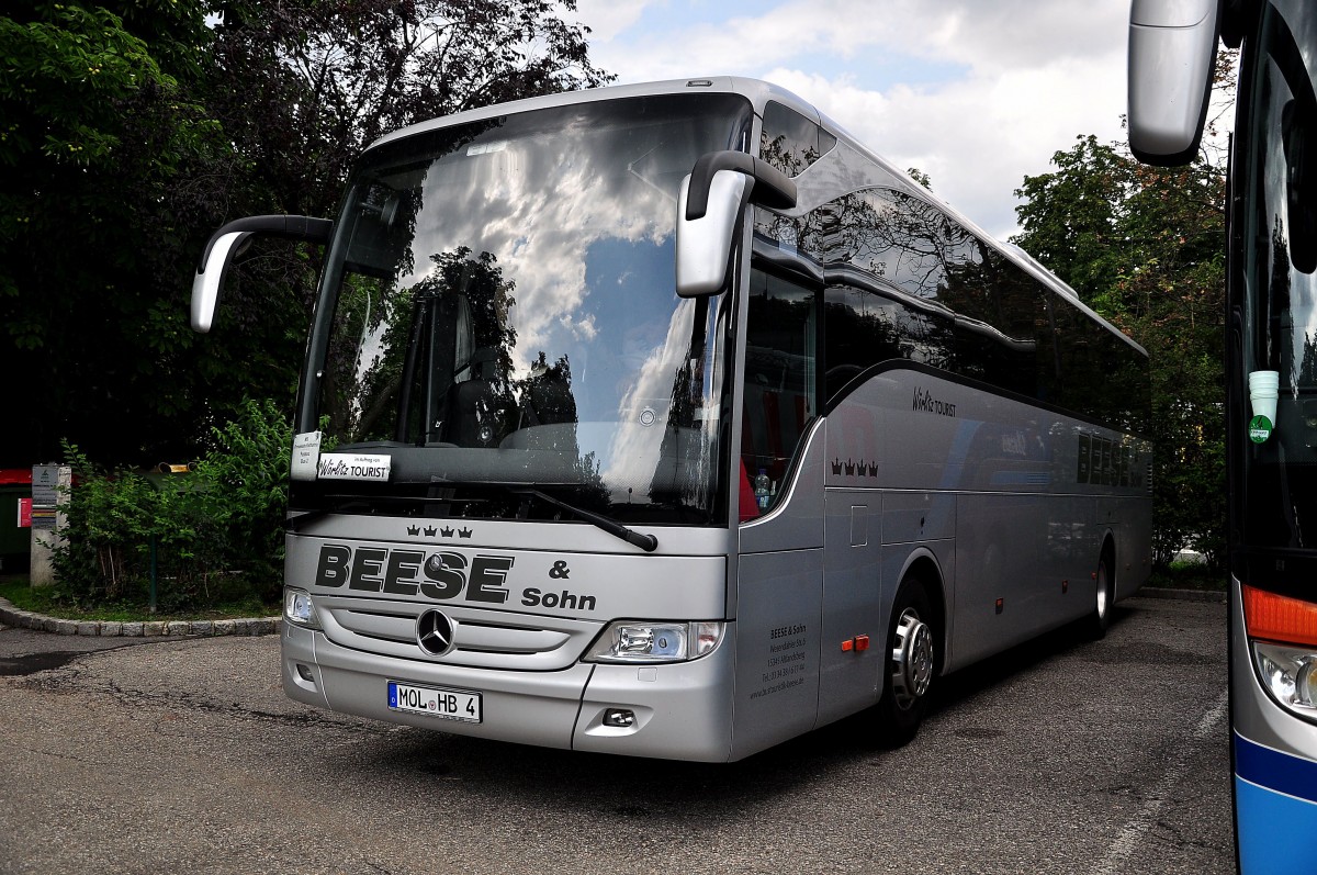 Mercedes Benz Tourismo von BEESE Reisen aus Deutschland am 21.August 2014 in Krems gesehen.