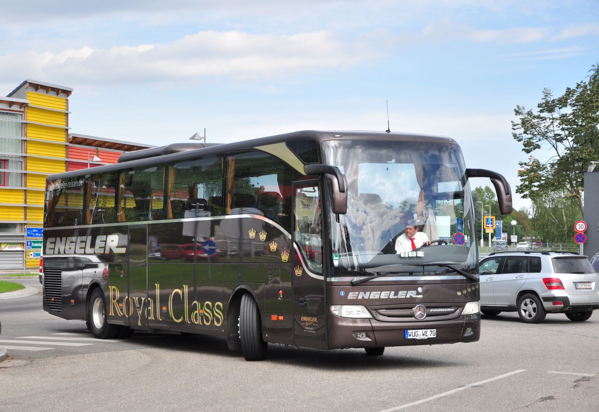 Mercedes Benz Tourismo von Engeler Reisen aus der BRD am 29.August 2014 in Krems gesehen.