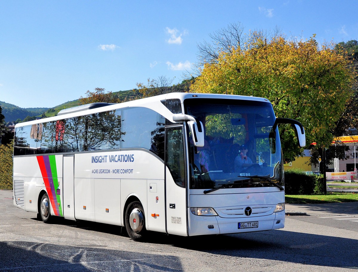 Mercedes Benz Tourismo von Traco Tours / BRD im Herbst 2013 in Krems gesehen.