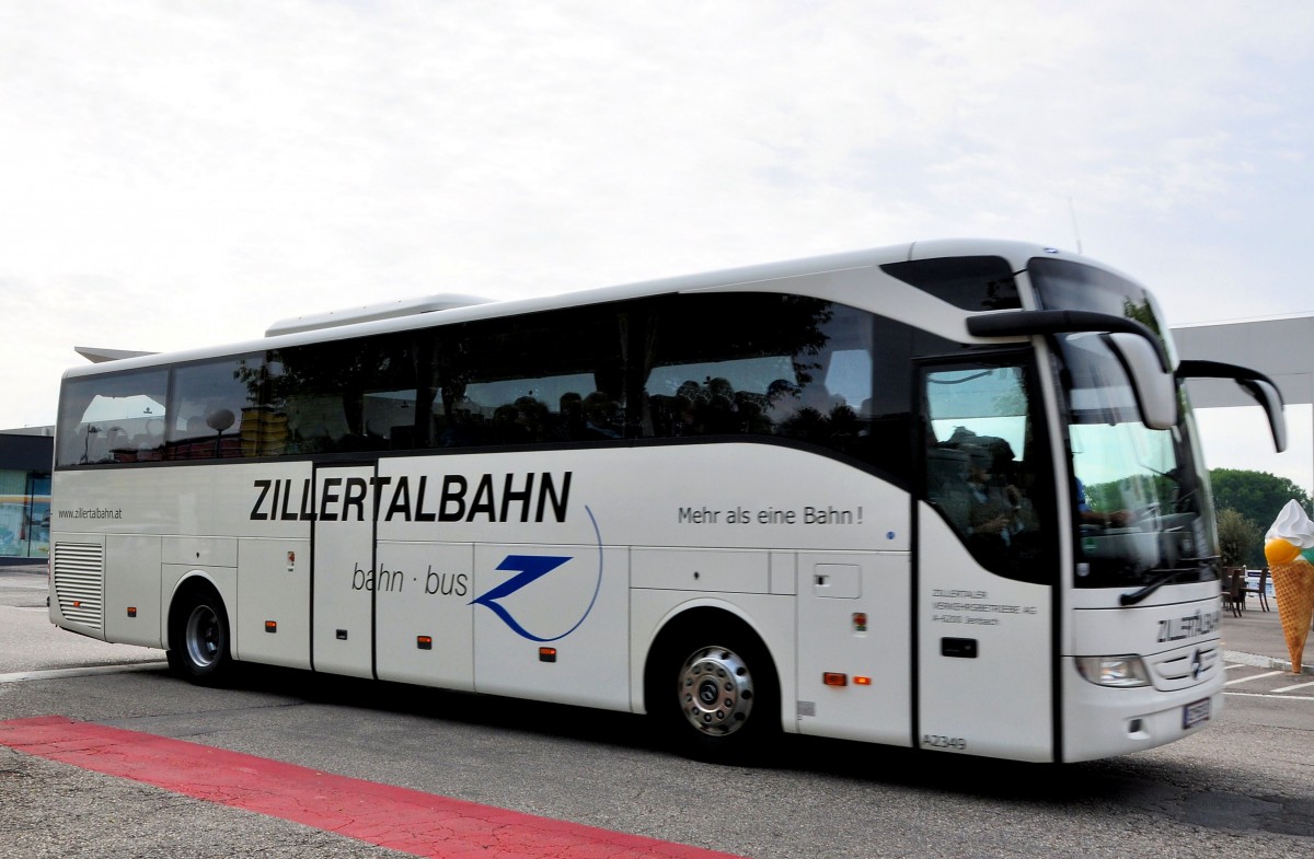 Mercedes Benz Tourismo von der Zillertalbahn/sterreich im Mai 2014 in Krems gesehen.