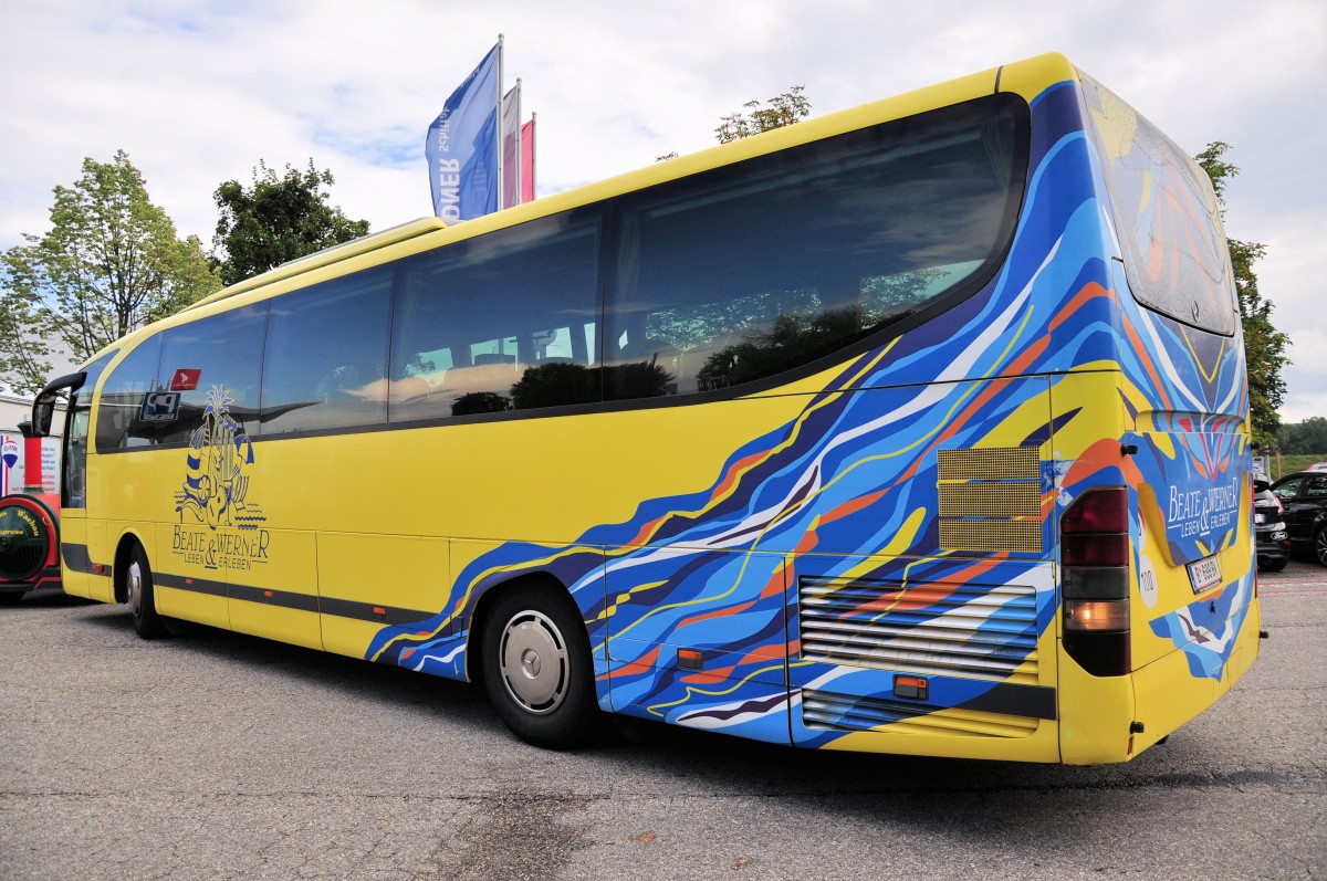 Mercedes Benz Travego von Beate & Werner Reisen aus sterreich am 12. Juli 2014 in Krems gesehen.