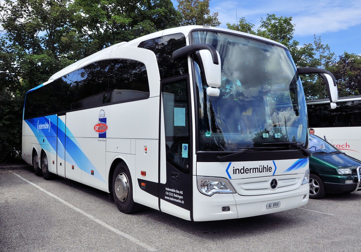 MERCEDES BENZ TRAVEGO von der INDERMHLE Bus AG / Schweiz am 30.6.2013 in Krems an der Donau.