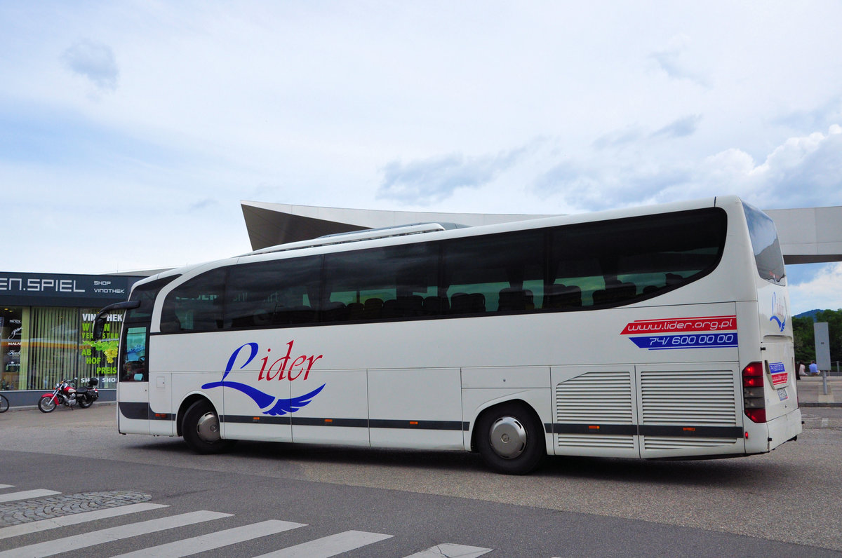 Mercedes Benz Travego von Lider aus Polen in Krems gesehen.