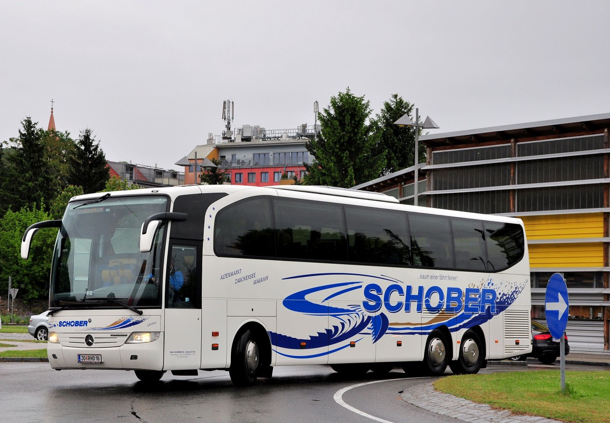 Mercedes Benz Travego von Schober Reisen aus sterreich am 17.Mai 2014 in Krems.