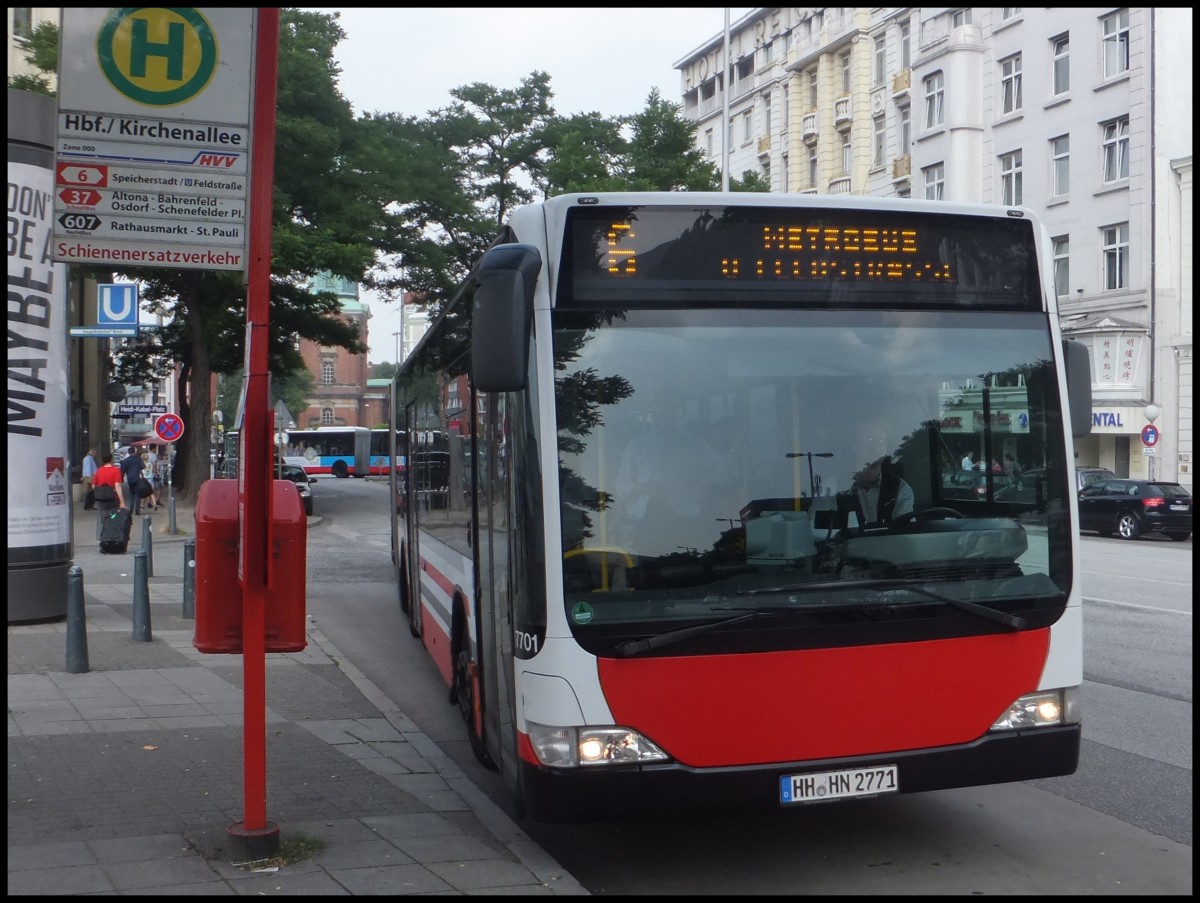 Mercedes Citaro II der Hamburger Hochbahn AG in Hamburg.