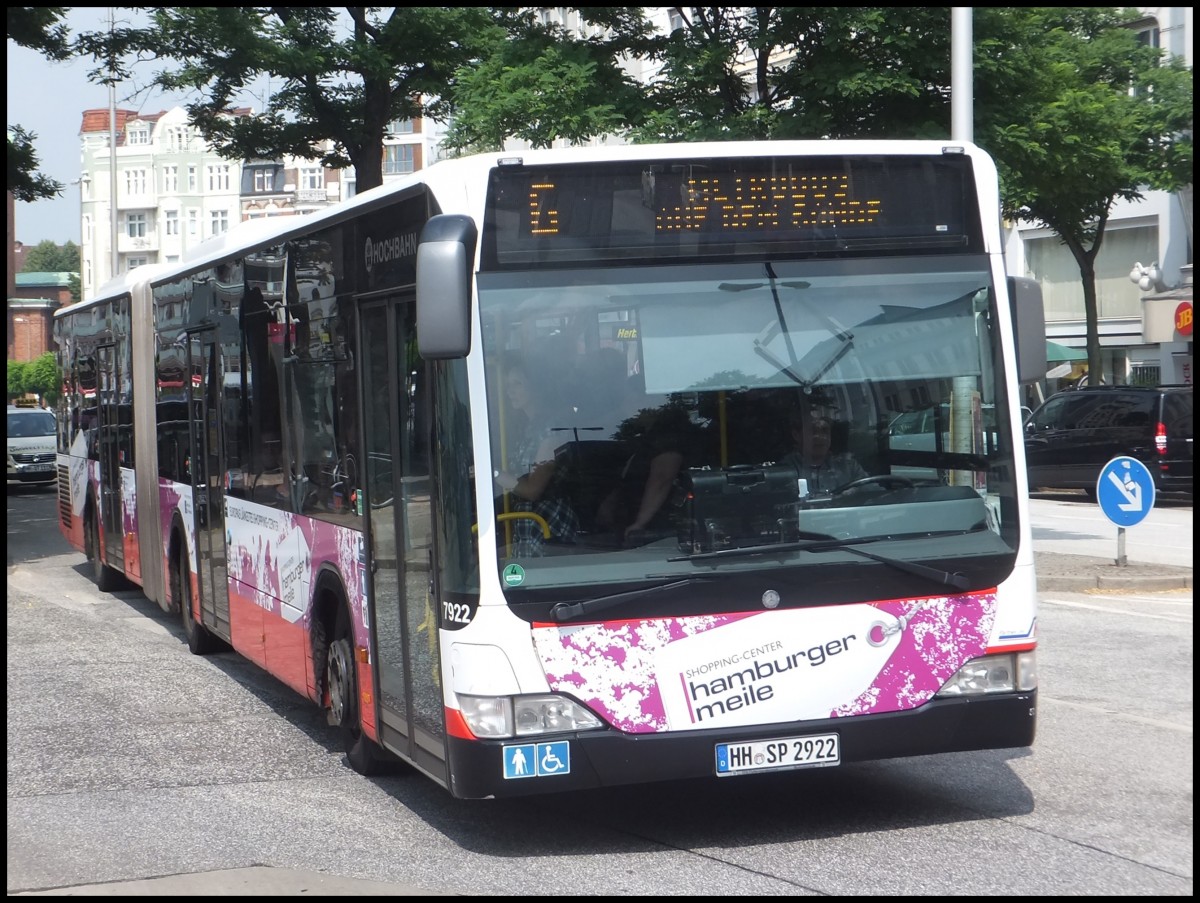 Mercedes Citaro II der Hamburger Hochbahn AG in Hamburg.