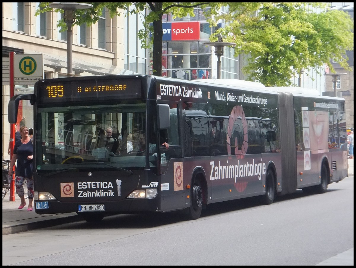 Mercedes Citaro II der Hamburger Hochbahn AG in Hamburg.