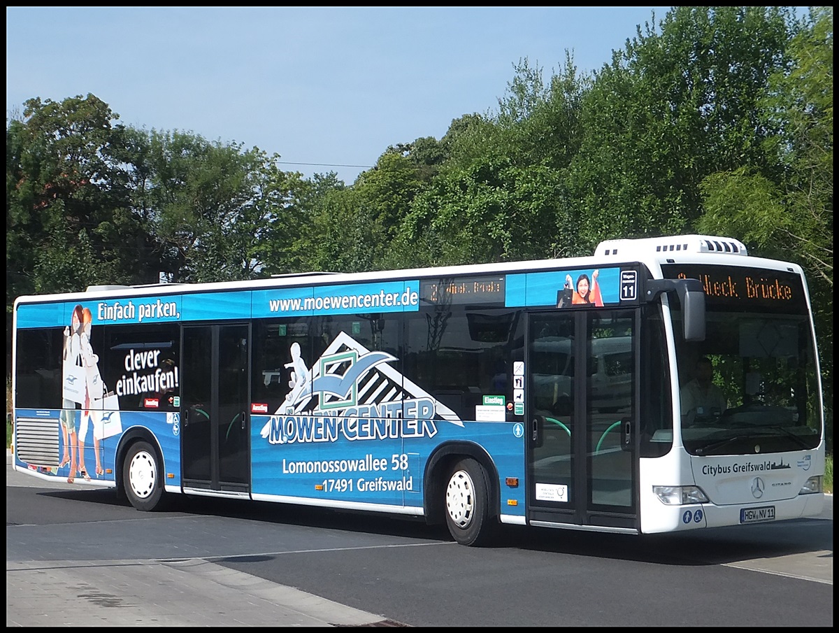 Mercedes Citaro II der Stadtwerke Greifswald in Greifswald.