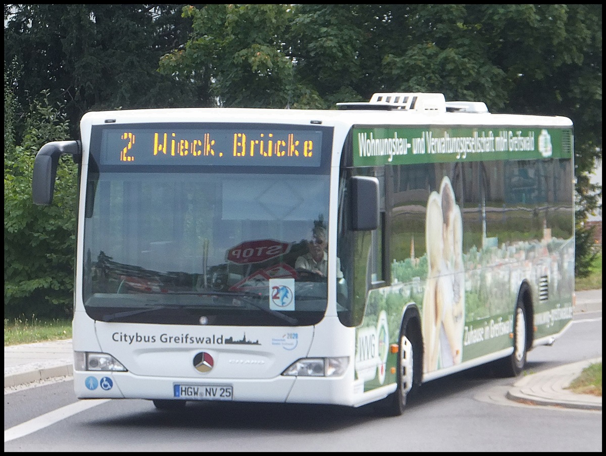 Mercedes Citaro II der Stadtwerke Greifswald in Greifswald.
