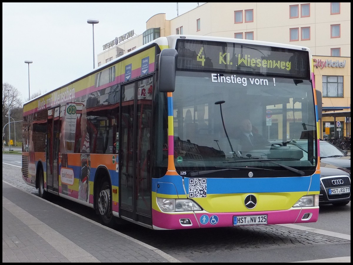 Mercedes Citaro II der Stadtwerke Stralsund in Stralsund.