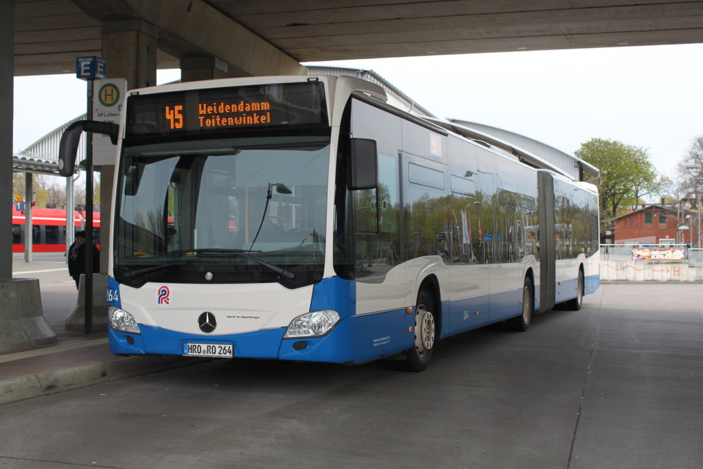 Mercedes Citaro III der Rostocker Straenbahn AG stand am 30.04.2016 im Haltepunkt Rostock-Ltten Klein.