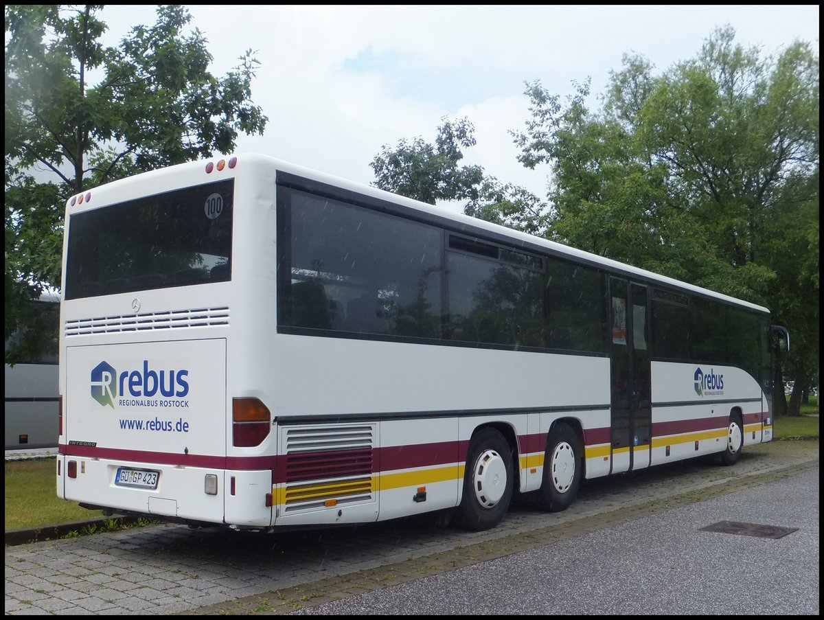 Mercedes Integro von Regionalbus Rostock in Rostock.