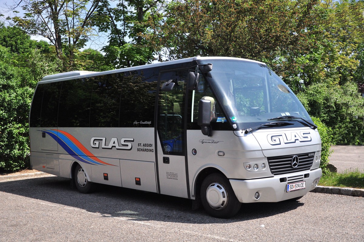 Mercedes O 818 Teamstar von GLAS Reisen aus sterreich im Mai 2015 in Krems.