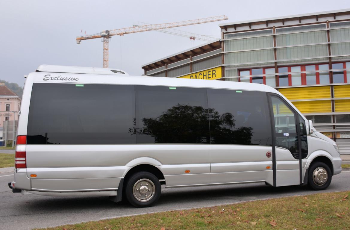 Mercedes Sprinter aus Wien 10/2017 in Krems gesehen.