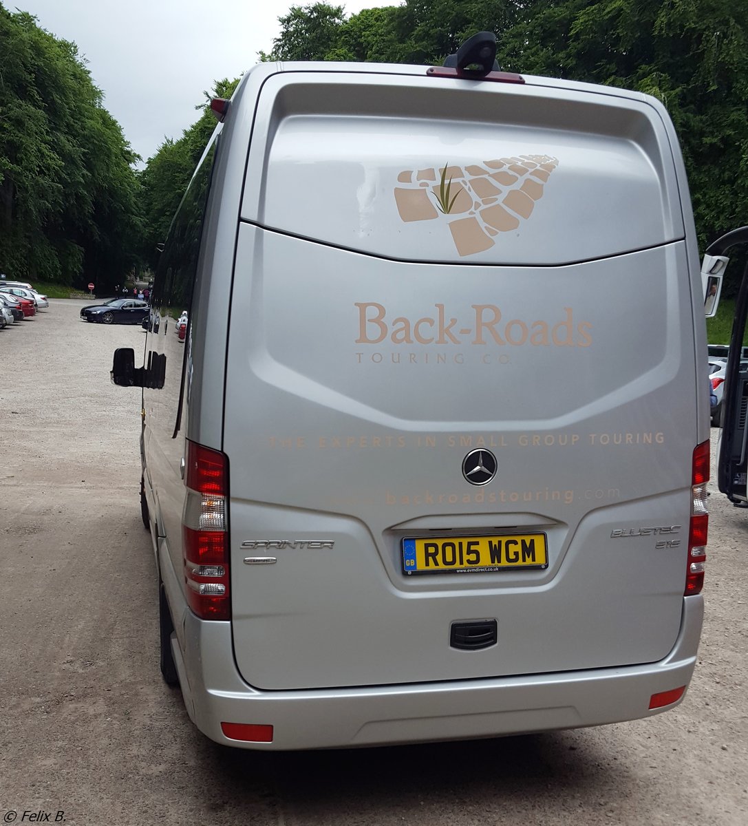 Mercedes Sprinter von Back-Roads Touring Co. aus England in Schottland.